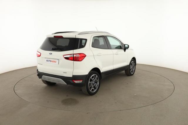Ford Ecosport image 8