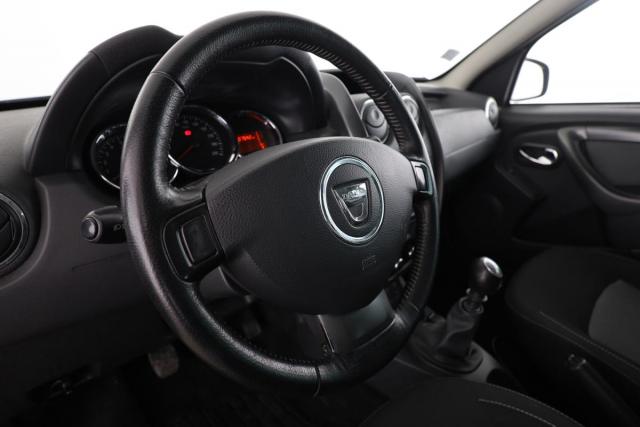 Dacia Duster image 3