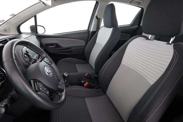 Toyota Yaris image 9