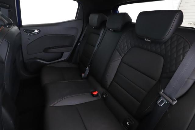 Renault Clio image 2