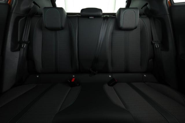 Peugeot 2008 image 1