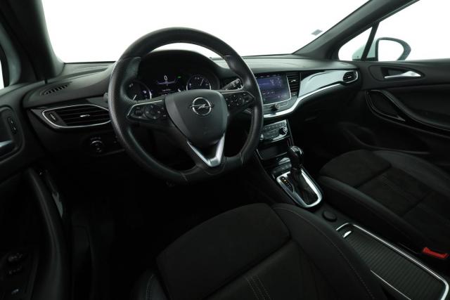 Opel Astra image 8