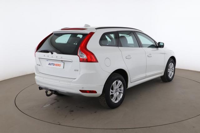 Volvo Xc60 image 8