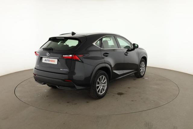 Lexus Nx image 2