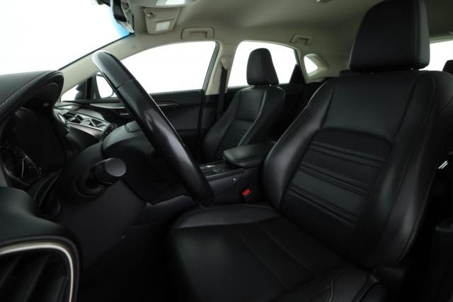 Lexus Nx image 6