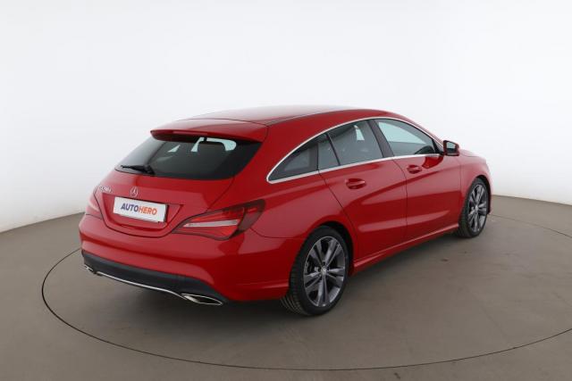 Mercedes Benz Cla Shooting Brake image 9