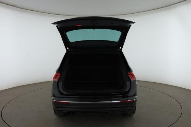 Volkswagen Tiguan image 4