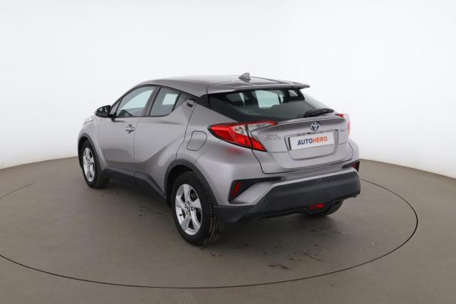 Toyota C-Hr image 4