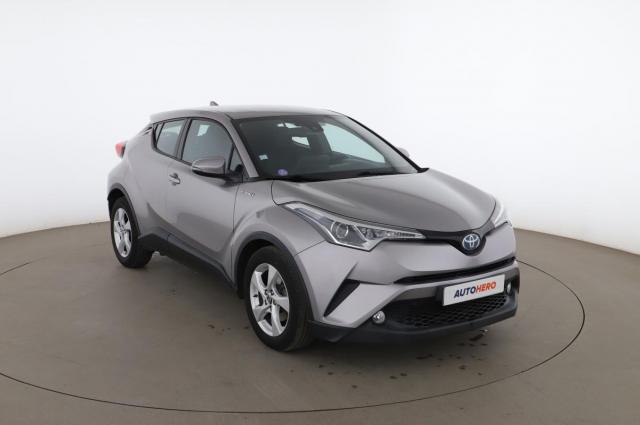 Toyota C-Hr image 9
