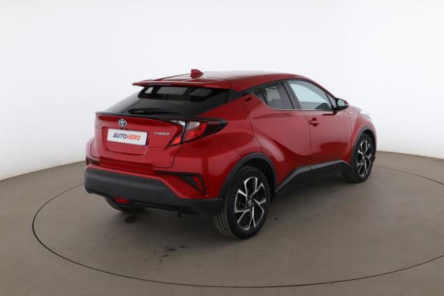 Toyota C-Hr image 6