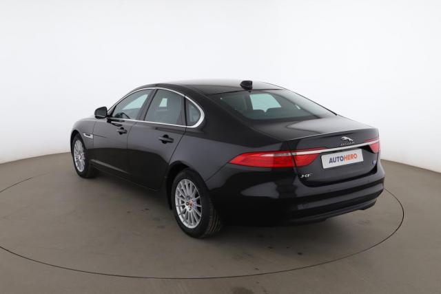 Jaguar Xf image 8