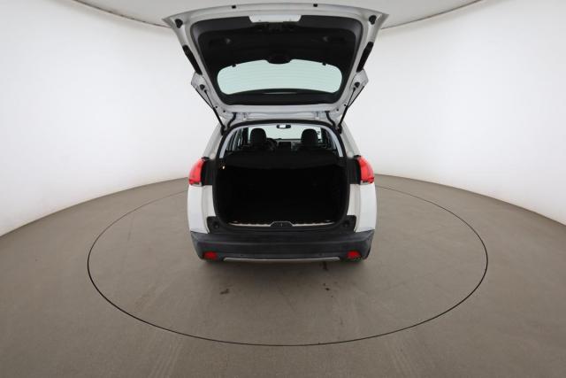 Peugeot 2008 image 6