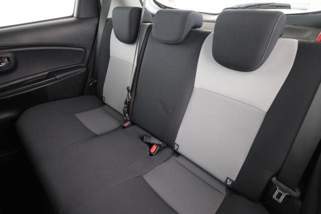 Toyota Yaris image 3