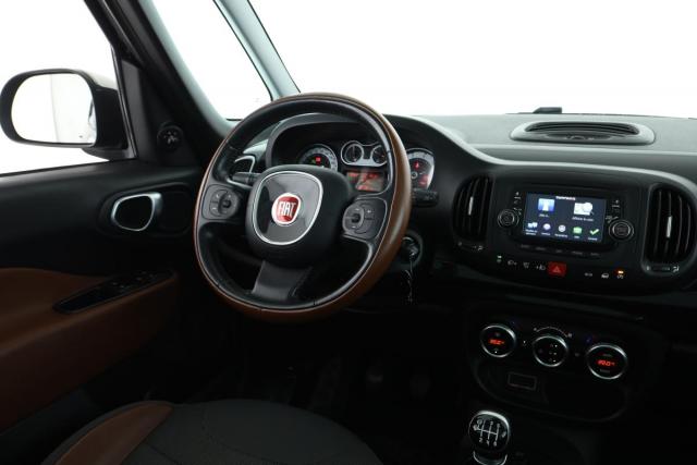 Fiat 500l image 1