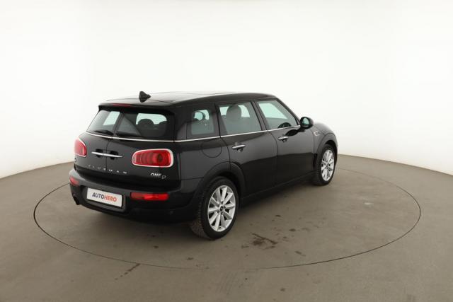 Mini Clubman image 6