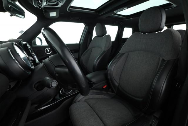 Mini Clubman image 7