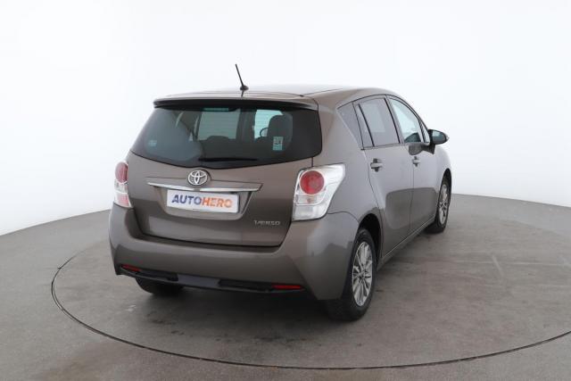 Toyota Verso image 9