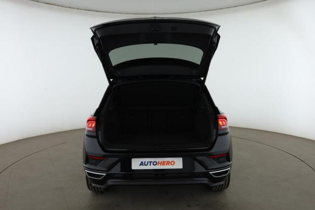 Volkswagen T-Roc image 5