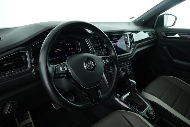 Volkswagen T-Roc image 9