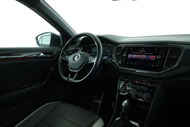 Volkswagen T-Roc image 8