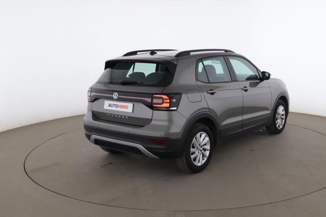 Volkswagen T-Cross image 4