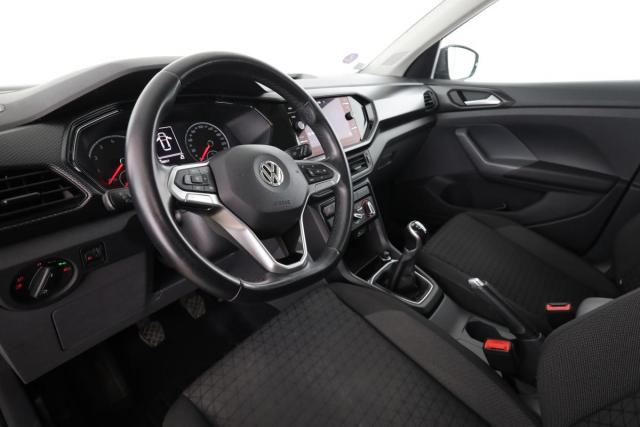Volkswagen T-Cross image 3