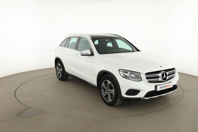 Mercedes Benz Glc image 9