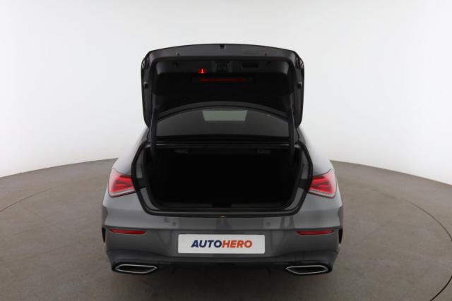 Mercedes Benz Cla image 8