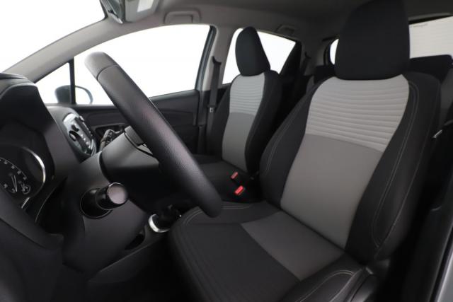 Toyota Yaris image 4