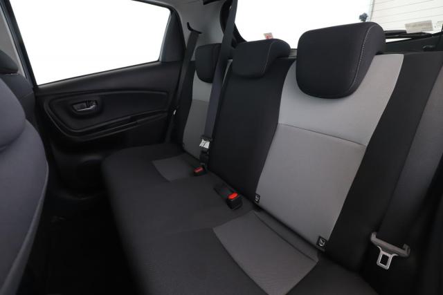 Toyota Yaris image 3