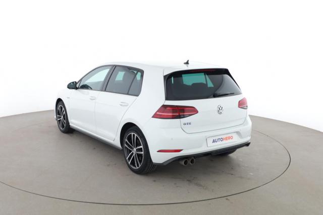 Volkswagen Golf image 4