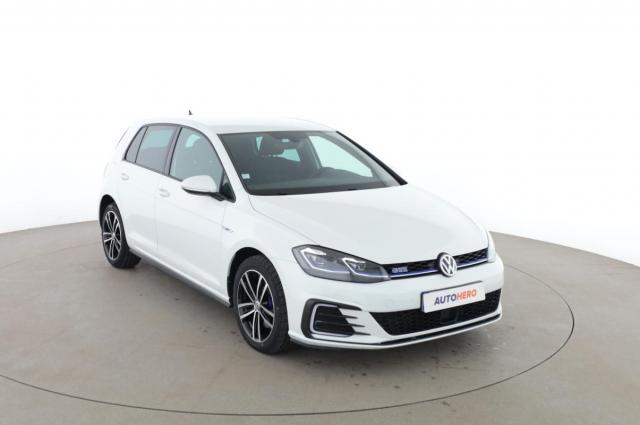 Volkswagen Golf image 1
