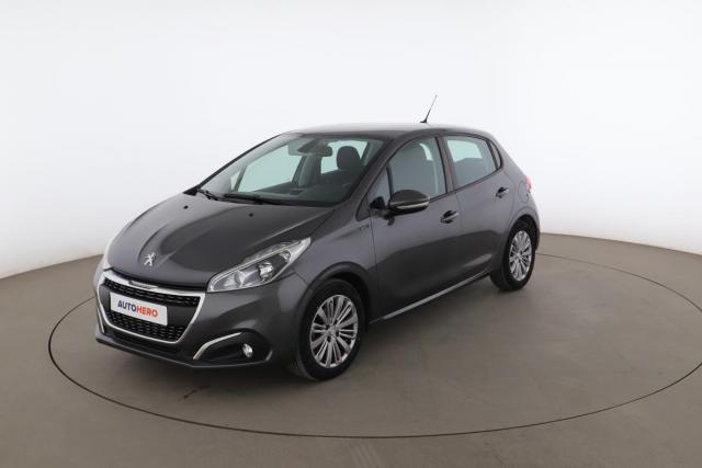Peugeot 208 1.2 Puretech Signature 5p 82 Ch