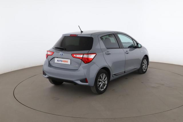 Toyota Yaris image 9