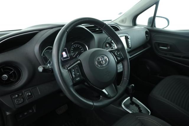 Toyota Yaris image 7