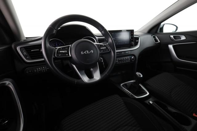 Kia Ceed image 8