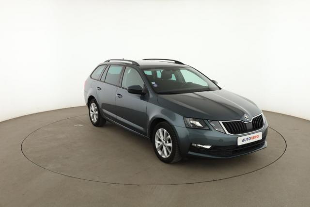 Skoda Octavia image 5