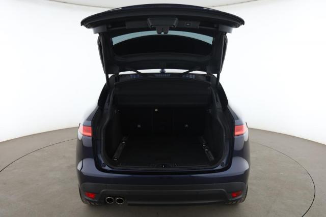 Jaguar F-Pace image 9
