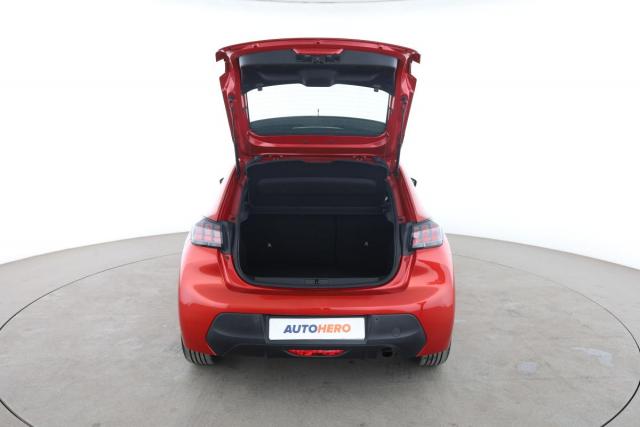 Peugeot 208 image 2