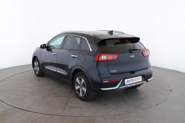 Kia Niro image 2