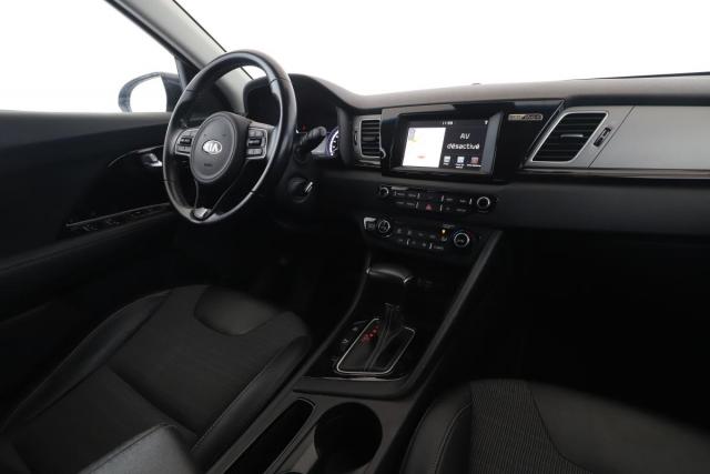 Kia Niro image 9