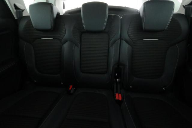 Renault Scénic image 2