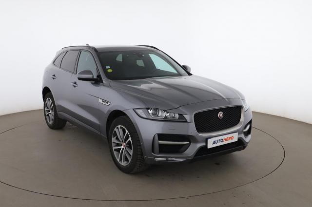 Jaguar F-Pace image 9