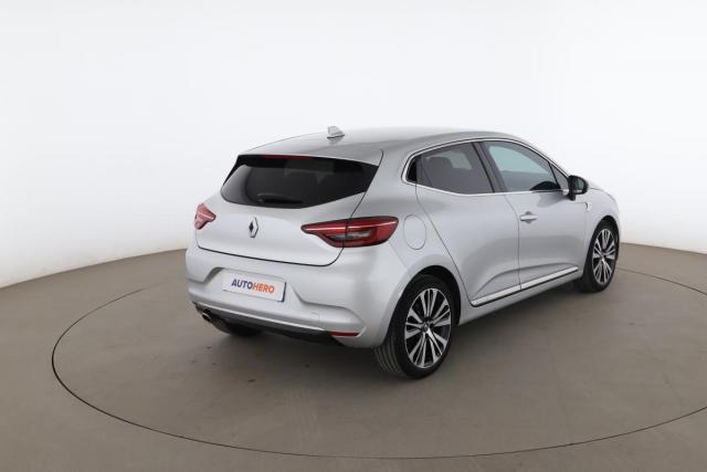 Renault Clio image 9