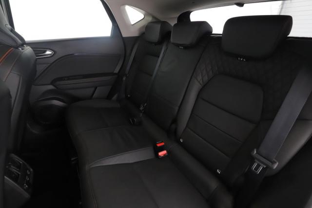 Renault Captur image 1