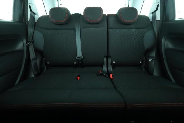 Fiat 500l image 8