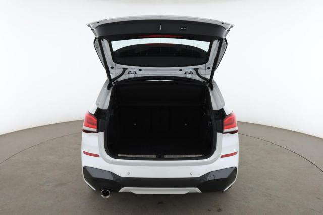 Bmw X1 image 2