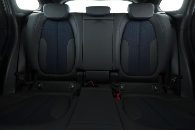 Bmw X1 image 8