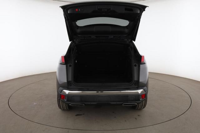 Peugeot 3008 image 2