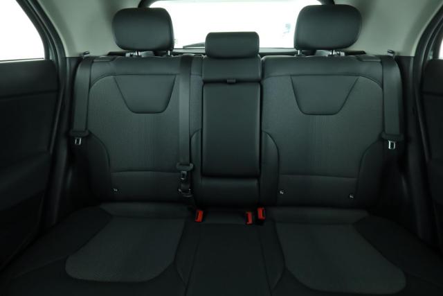 Kia Niro image 2